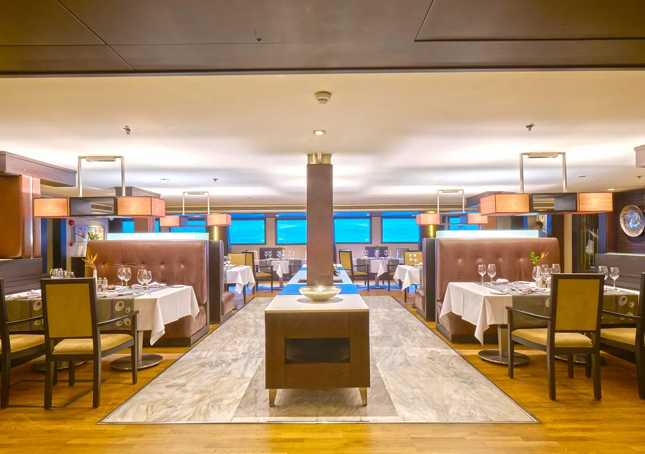 Restaurant aboard the The Oberoi Philae, Luxury Nile Cruiser Nile cruise